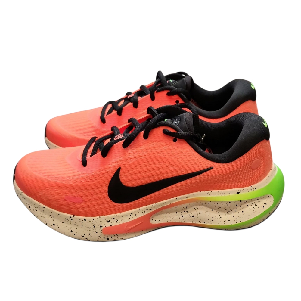 NEW Women's‎ Nike Journey Run Hot Punch